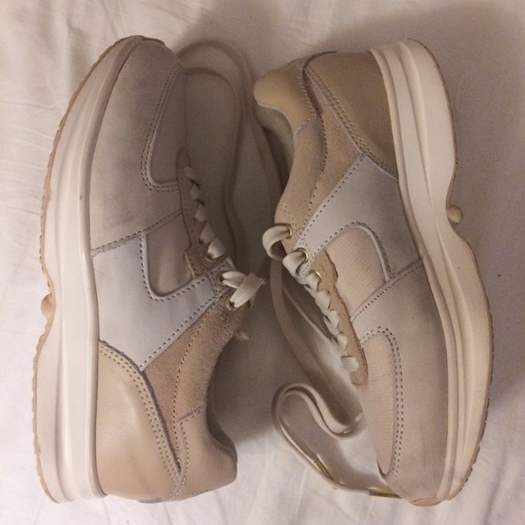 GaitLine Natur Silver Cream/Tan Suede Sneakers 7.5 - Picture 3 of 8